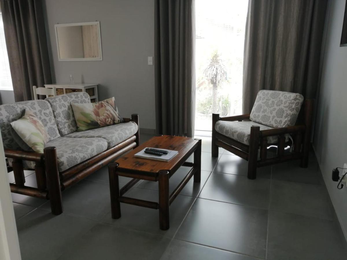 Northern Vine Guesthouse B&B Self-Catering Brackenfell Extérieur photo