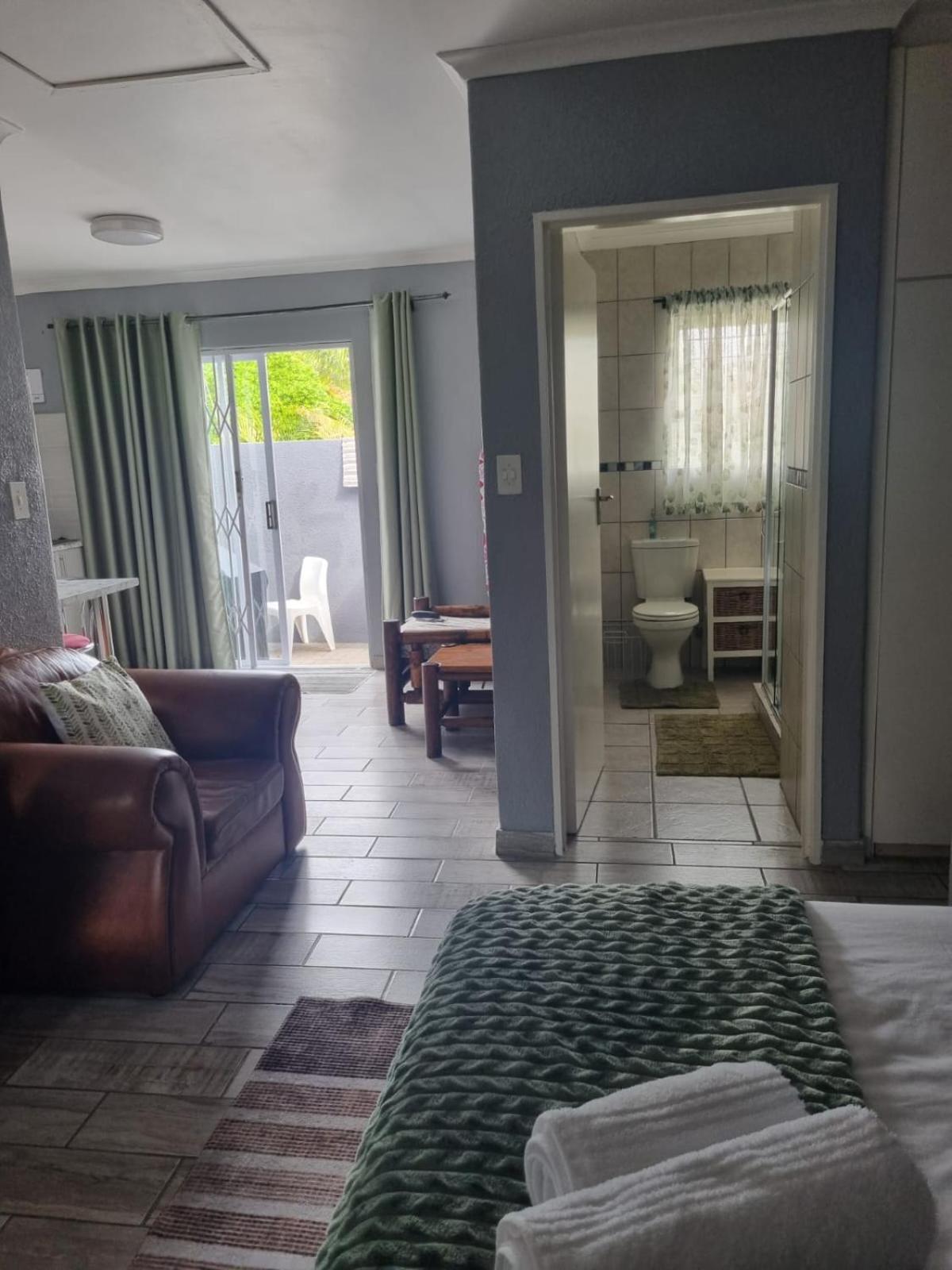Northern Vine Guesthouse B&B Self-Catering Brackenfell Extérieur photo