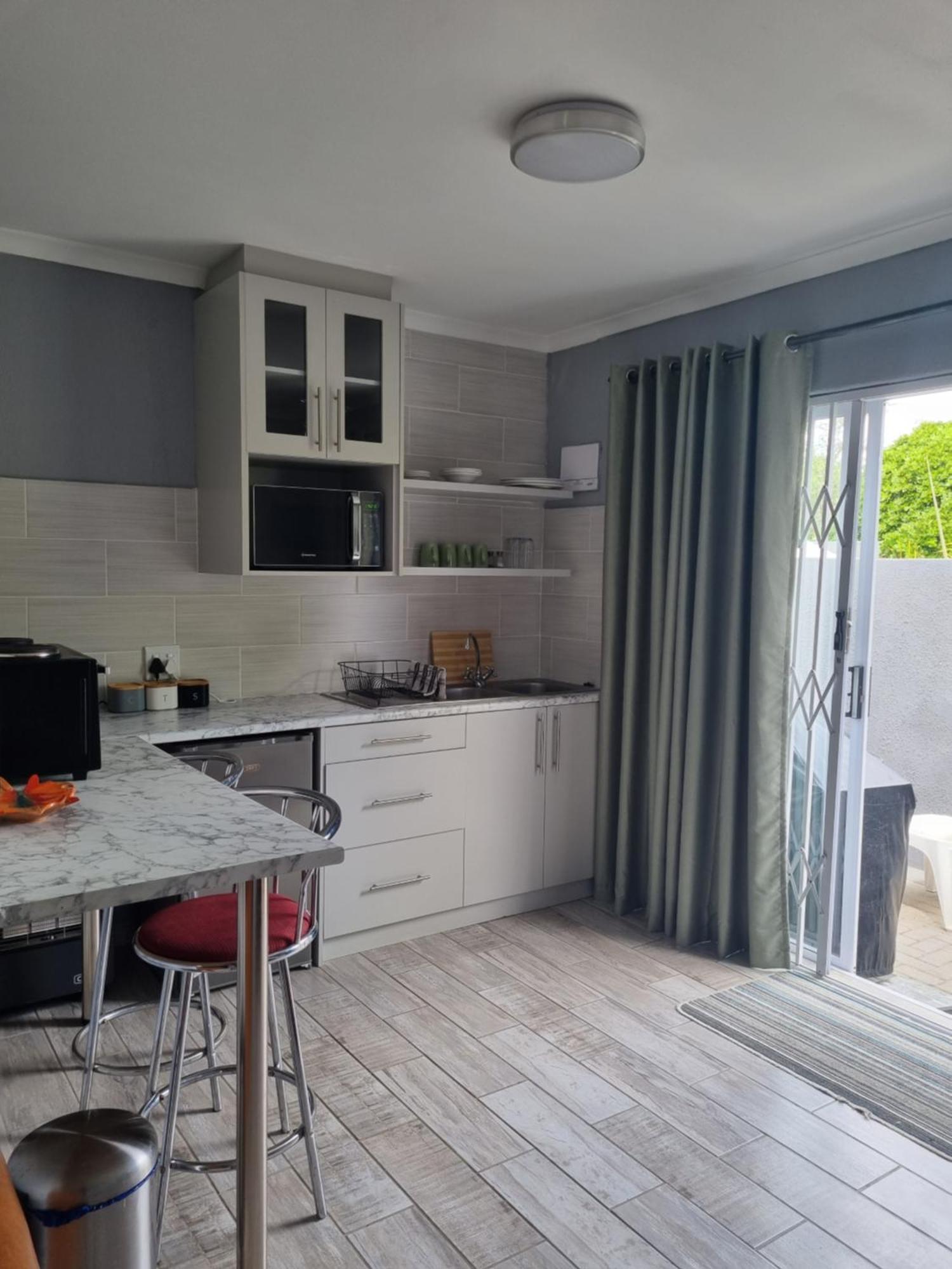 Northern Vine Guesthouse B&B Self-Catering Brackenfell Extérieur photo